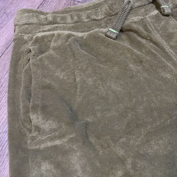 GAP Kids Terry Cloth Shorts - Picture 2 of 5